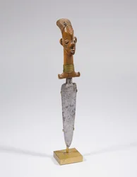 Couteau Mangbetu