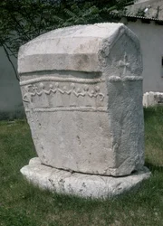 Pierre tombale bogomile, 14e-15e siècle