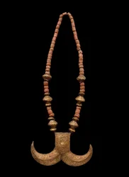Collier de griffes de tigre, fin du 19e-début du 20e siècle
