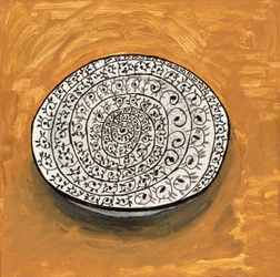 Assiette en spirale aux tons terreux