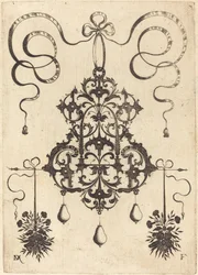 Grand pendentif, en bas à gauche et à droite deux bouquets d