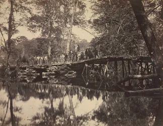 Pont militaire, à travers le Chickahominy, Virginie
