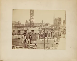 [Chantier de construction à Paris]