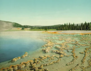 Sapphire Pool, parc national de Yellowstone, vers 1902