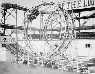 Loop the Loop, Coney Island, New York, vers 1903