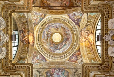 La coupole avec la représentation du Couronnement de la Vierge, détail, vingt dernières années du XVIIe siècle