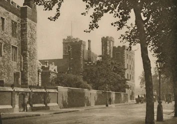 Palais de Lambeth, Résidence des Archevêques de Cantorbéry pendant sept siècles, vers 1935