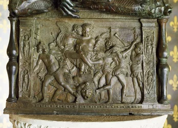 Bacchanale de putti, bas-relief sur le socle de «Judith et Holopherne», Sala dei Gigli, 1460