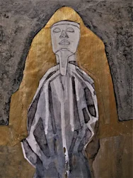 Statue méditative dorée