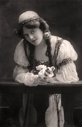 Maie Ash, actrice, années 1900