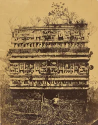 Chichén-Itzá : Aile droite du Palais des Nonnes