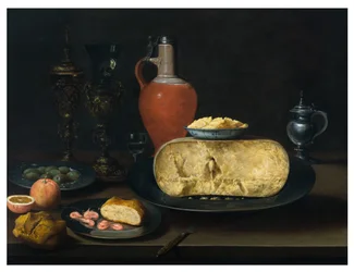Nature morte avec fromage, beurre, pain, crevettes, oranges, olives et vin sur une table