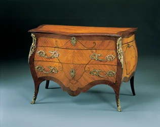 Commode rococo, milieu du 18e siècle