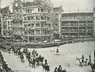 Lord Roberts supervisant les arrangements dans le cimetière de St. Paul, 1897