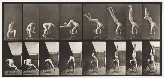 Planche 373. Acrobate, pression depuis une chaise