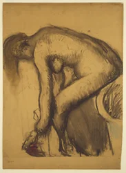 Après le bain (femme se séchant les pieds)