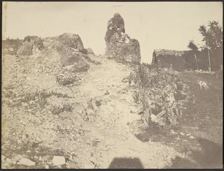 [Paysage rocheux]