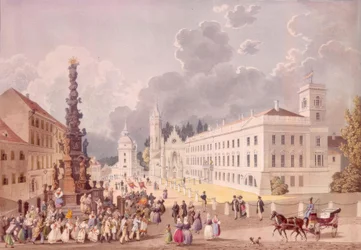 Le Palais princier sur la place du château