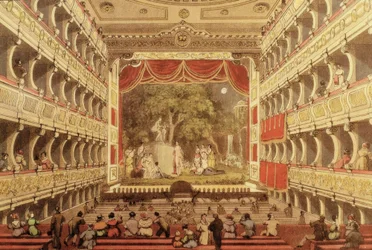 Théâtre impérial près du château