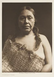Une femme clayoquot