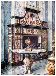 Cheminée et table en mosaïque florentine colorée, 1910