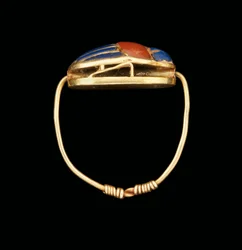 Bague à scarabée, Moyen Empire