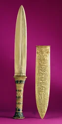 Dague et fourreau, provenant de la tombe de Toutânkhamon (vers 1370-1352 av. J.-C.), Nouvel Empire, incrustés d