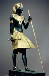 Statuette grandeur nature du roi, provenant de la tombe de Toutânkhamon (vers 1370-52 av. J.-C.), Nouvel Empire