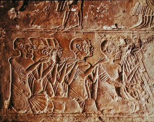 Relief représentant des chanteurs aveugles et un harpiste, provenant de la tombe de Meryre, Nouvel Empire