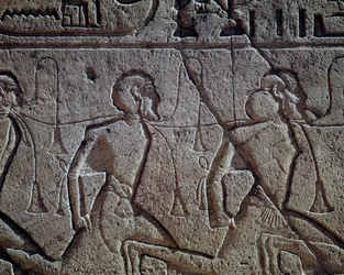 Prisonniers assyriens de Ramsès II, relief, Temple principal d