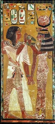 Relief représentant la déesse Hathor posant le collier magique sur Séthi Ier (v. 1394-1279 av. J.-C.), Nouvel Empire (calcaire peint)