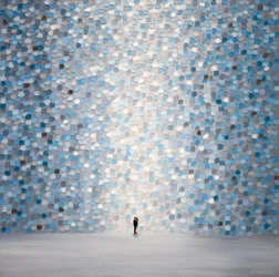 Une étreinte bleue scintillante