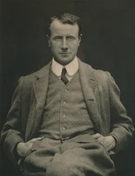 Edward A. Wilson, B.A., M.B., vers 1910, 1913
