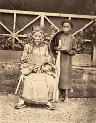 Chef de village en costume officiel, Cochinchine