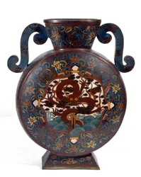 Vase chinois en émail cloisonné, période Manchou