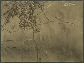 Photographie aérienne avec tranchées de la Première Guerre mondiale, 1917
