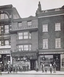 Bishopsgate, de Historic London Buildings par Alfred et John Bool (f.1850-1900) et Henry Dixon (1820-92)