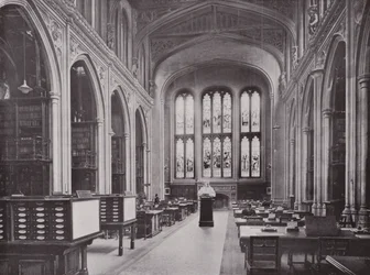 Bibliothèque Guildhall, avec buste de Chaucer