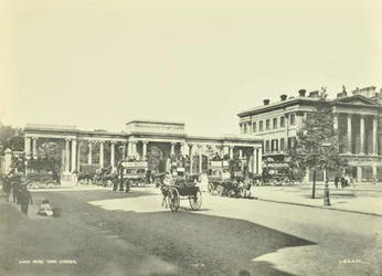 Hyde Park Corner, Westminster LB : vue vers le nord, 1896