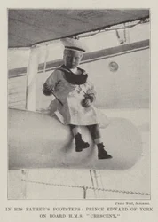 Sur les traces de son père, le prince Edward de York à bord du HMS Crescent