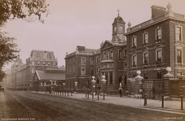 Knightsbridge Barracks, Londres