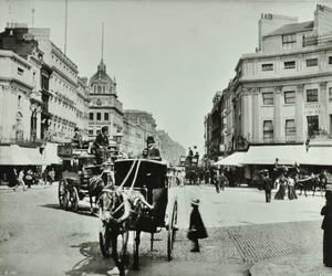 Oxford Circus, Westminster LB : vue vers l