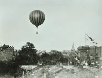 Poplar Recreation Ground : ballon à air chaud, 1892