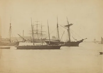 Navires et bateaux sur la Tamise