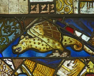 Un panneau dans la fenêtre est représentant un dragon