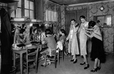 Mannequins chez un grand couturier, Paris, 1931