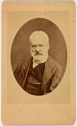 Victor Hugo de face