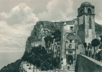 Église sur le rivage, Capri, Italie, 1927