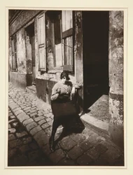 La Villette, fille publique faisant le quart, 19e. Avril 1921