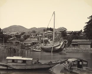 Bateaux dans la rivière, Nagasaki
